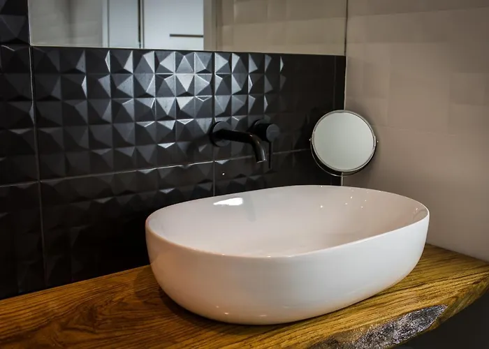 Longinus Lejlighed *